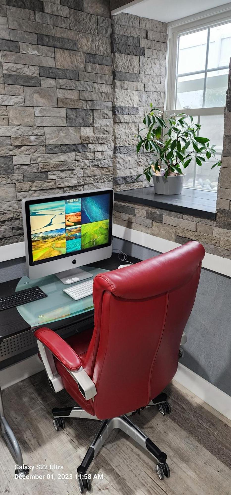 Staycation Oasis! A Unique Experience! Heated Pool Opens April 2nd! Guest house *