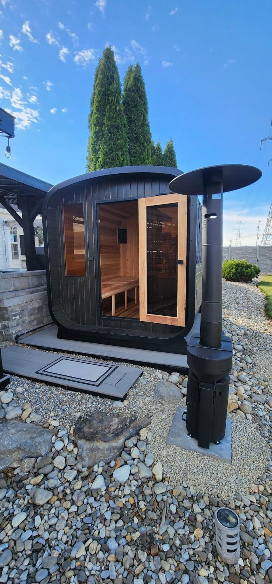 Guest house Staycation Oasis! A Unique Experience! Heated Pool Opens April 2nd!